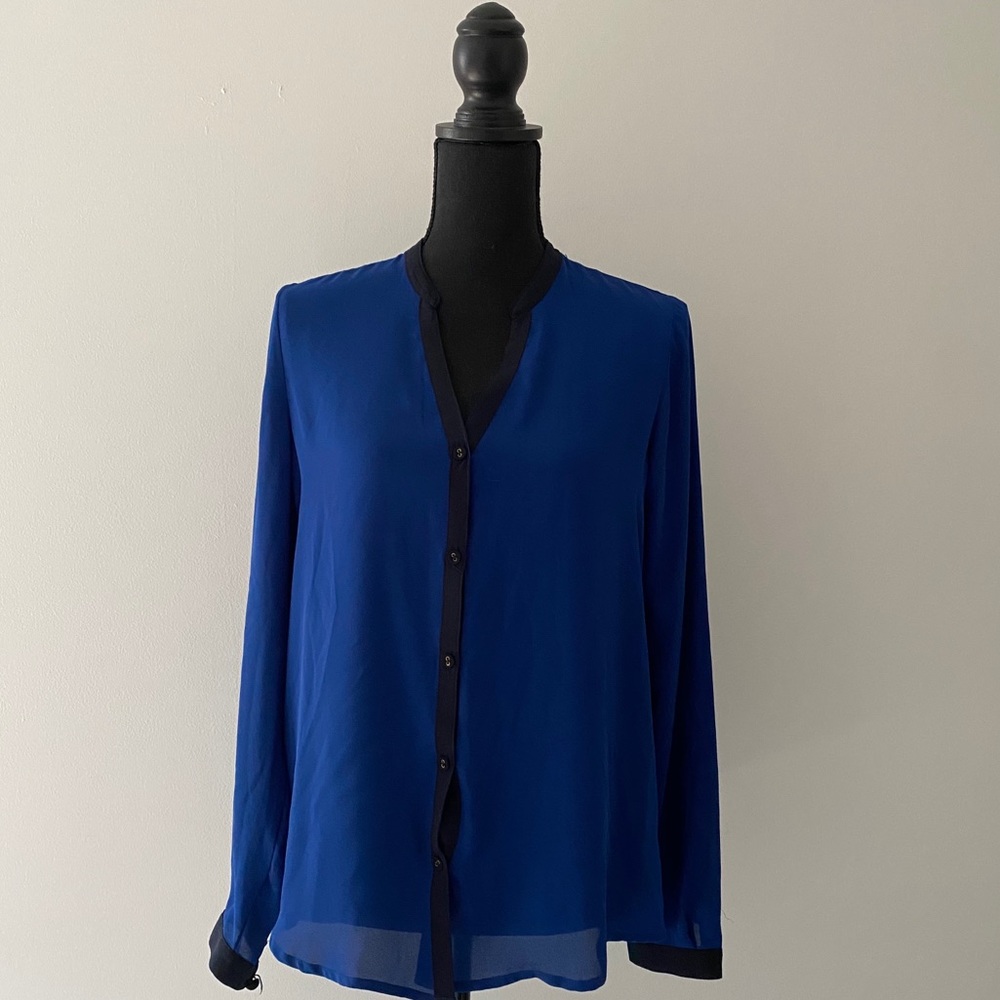 Forever 21 Blue Button Up w/ Black Trim, Sz Small